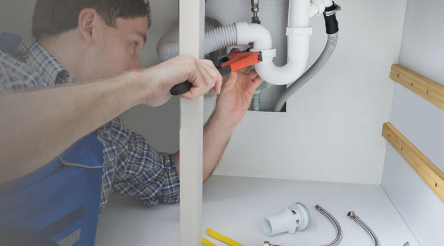 Local annual plumbing maintenance in Kesley, IA